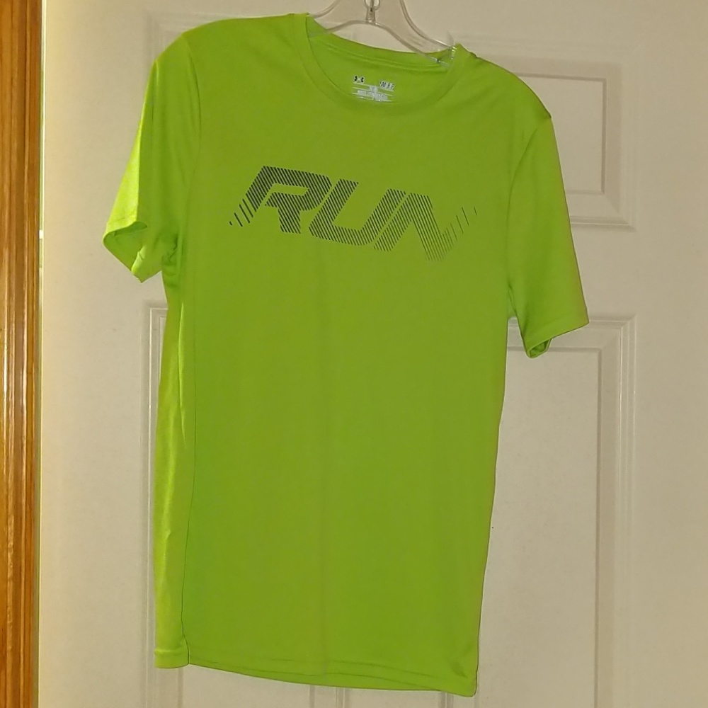 Under Armour green t-shirt